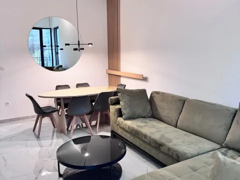 Izdavanje, dvosoban stan, 70m², Lastva Grbaljska, Kotor - image 2