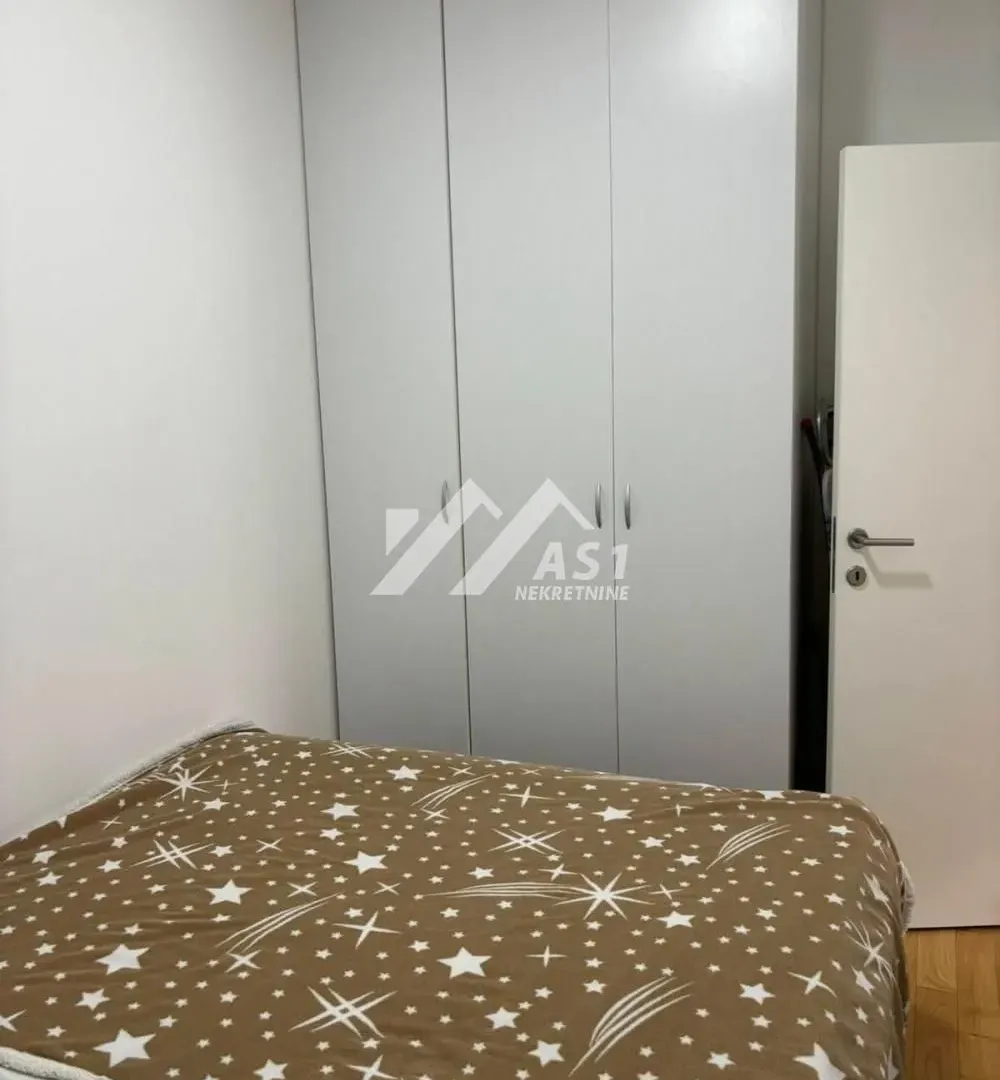 Izdavanje, jednosoban stan, 40m², Detelinara, Novi Sad Sve Podlokacije