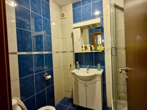 Prodaja, jednosoban stan, 39m², Centar, Tivat - image 9