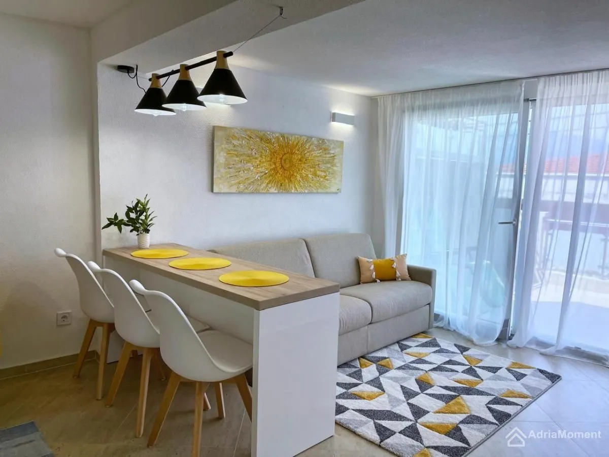 Prodaja, kuća, 118m², Krašići, Tivat
