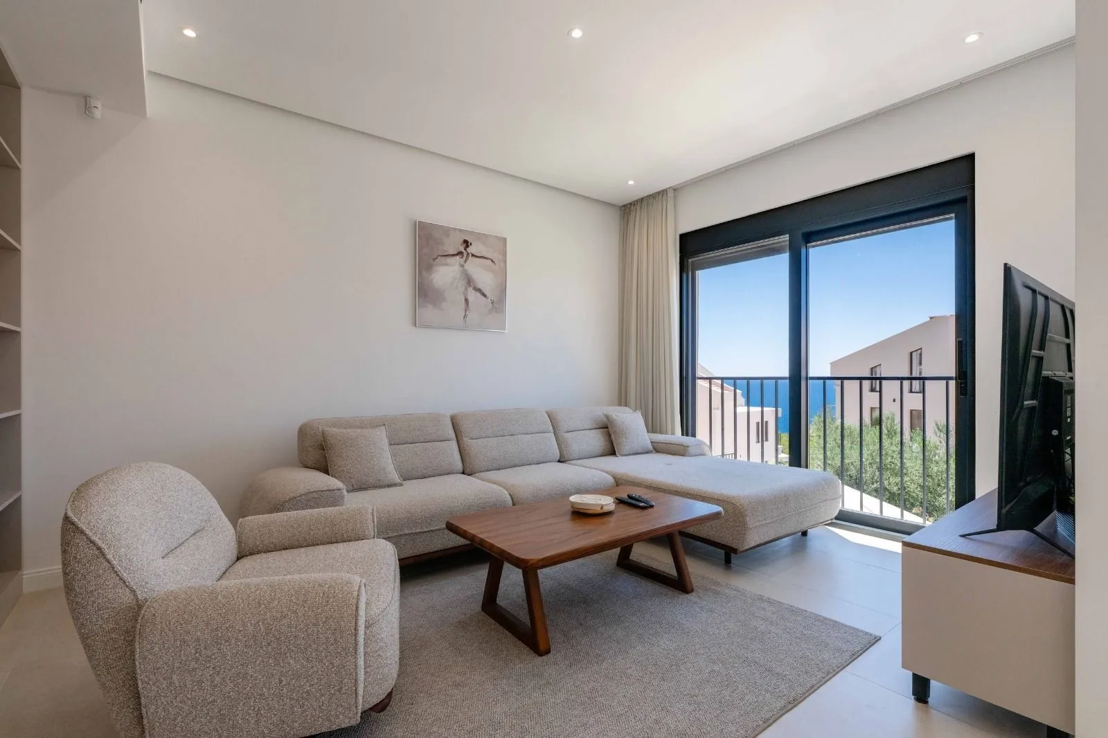 Rent, house, 200m², Reževići, Budva