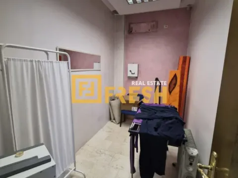 Sale, office space, 60m², Pejton, Podgorica - image 8