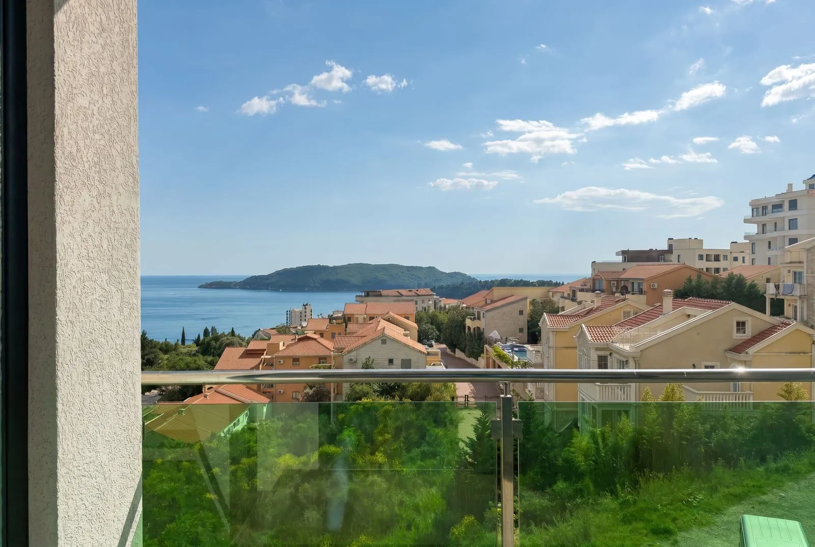 Prodaja, dvosoban stan, 51m², Bečići, Budva