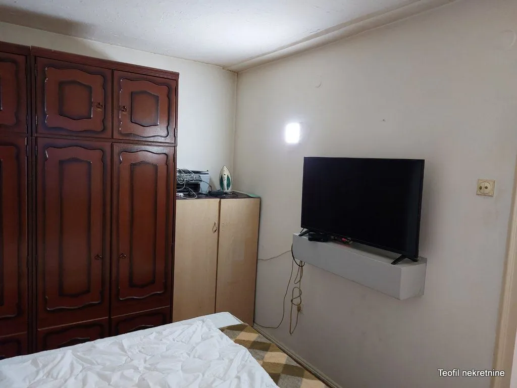 Prodaja, jednosoban stan, 32m², Zemun Save Kovačevića, Zemun Sve Podlokacije