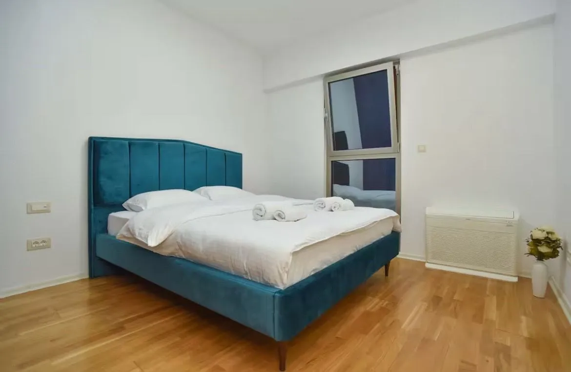 Rent, two bedroom apartment, 94m², Zavala, Budva