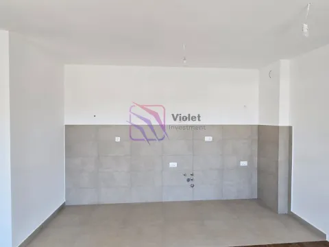 Prodaja, dvosoban stan, 69m², Šušanj, Bar - image 8