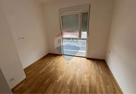 Izdavanje, jednosoban stan, 41m², Konik, Podgorica - image 8