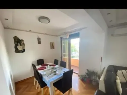 Prodaja, trosoban stan, 79m², Budva, Crna Gora - image 6