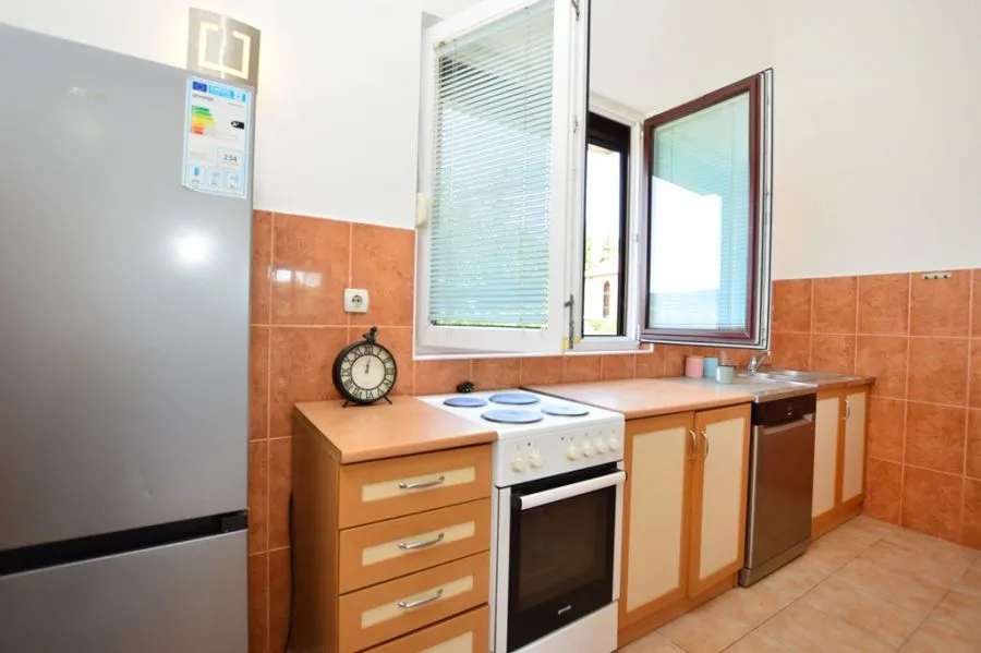 Prodaja, kuća, 299m², Topla, Herceg Novi