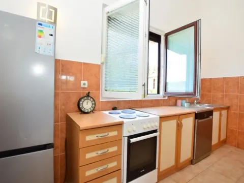 Prodaja, kuća, 299m², Topla, Herceg Novi - image 7