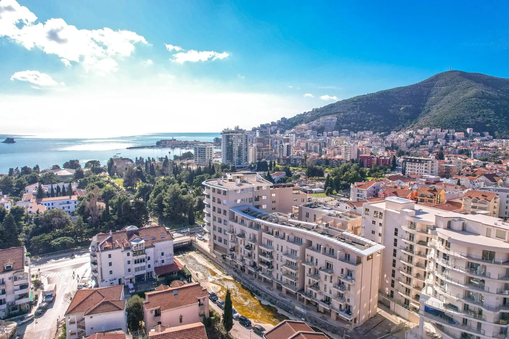 Sale, four bedroom apartment, 170m², Budva, Crna Gora