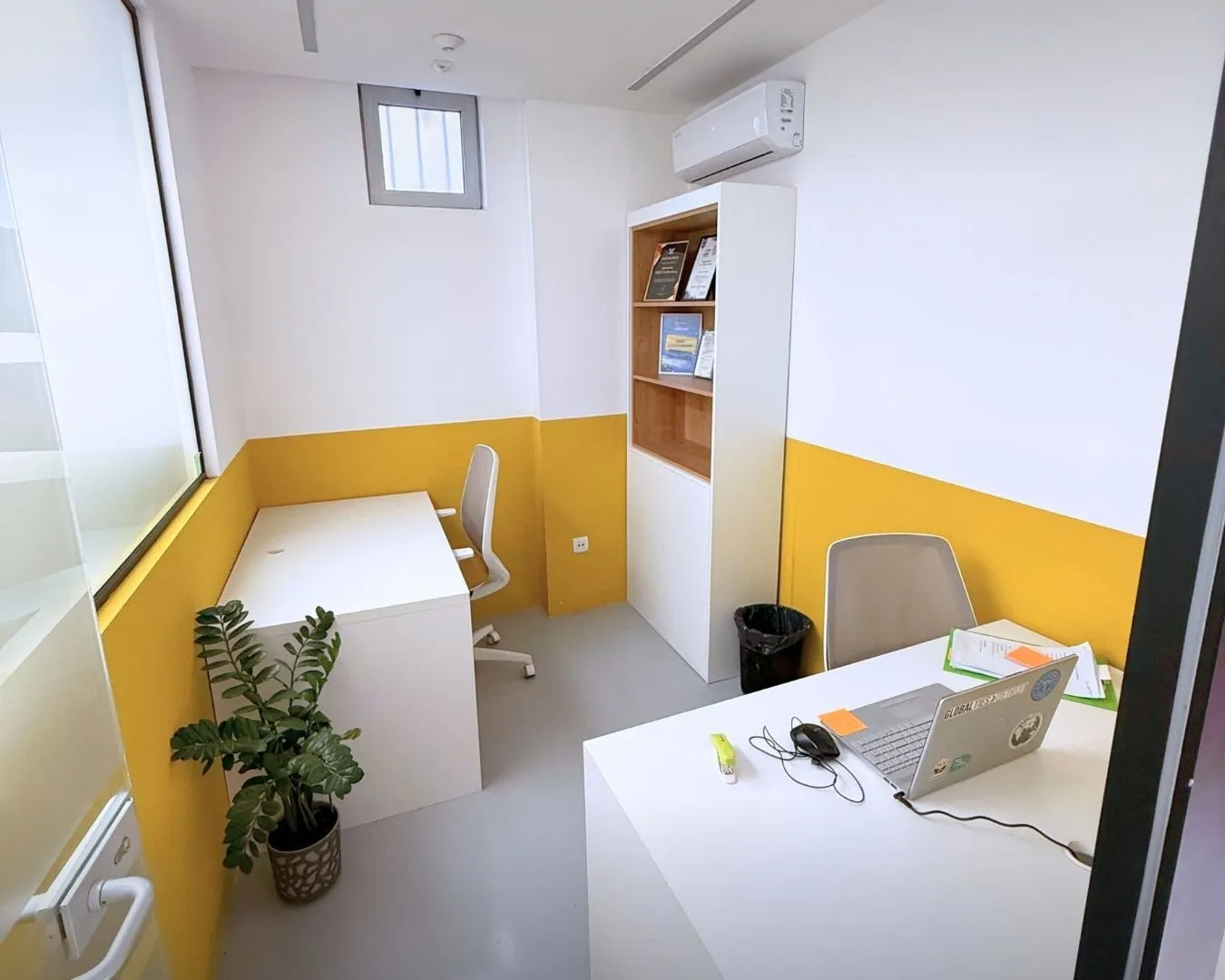 Rent, office space, 11m², City Kvart, Podgorica
