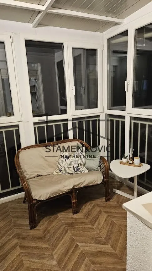 Prodaja, jednosoban stan, 39m², Socijalno, Novi Sad Sve Podlokacije