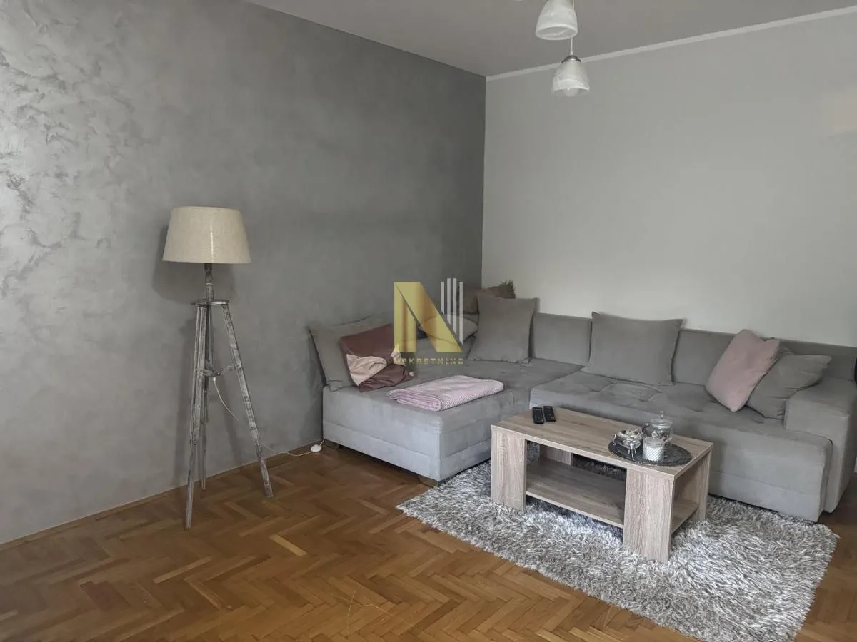 Prodaja, jednosoban stan, 36m², Rotkvarija, Novi Sad Sve Podlokacije