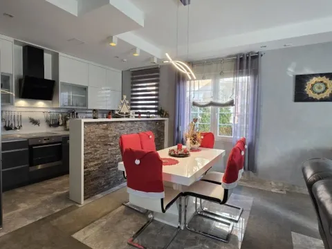 Prodaja, kuća, 206m², Palilula Sve Podlokacije, Beograd - image 2