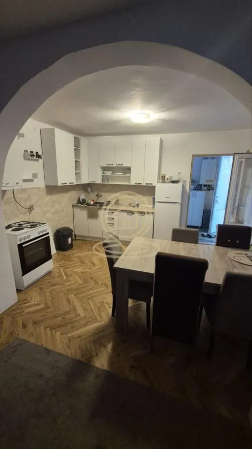 Izdavanje, dvosoban stan, 50m², Telep, Novi Sad Sve Podlokacije