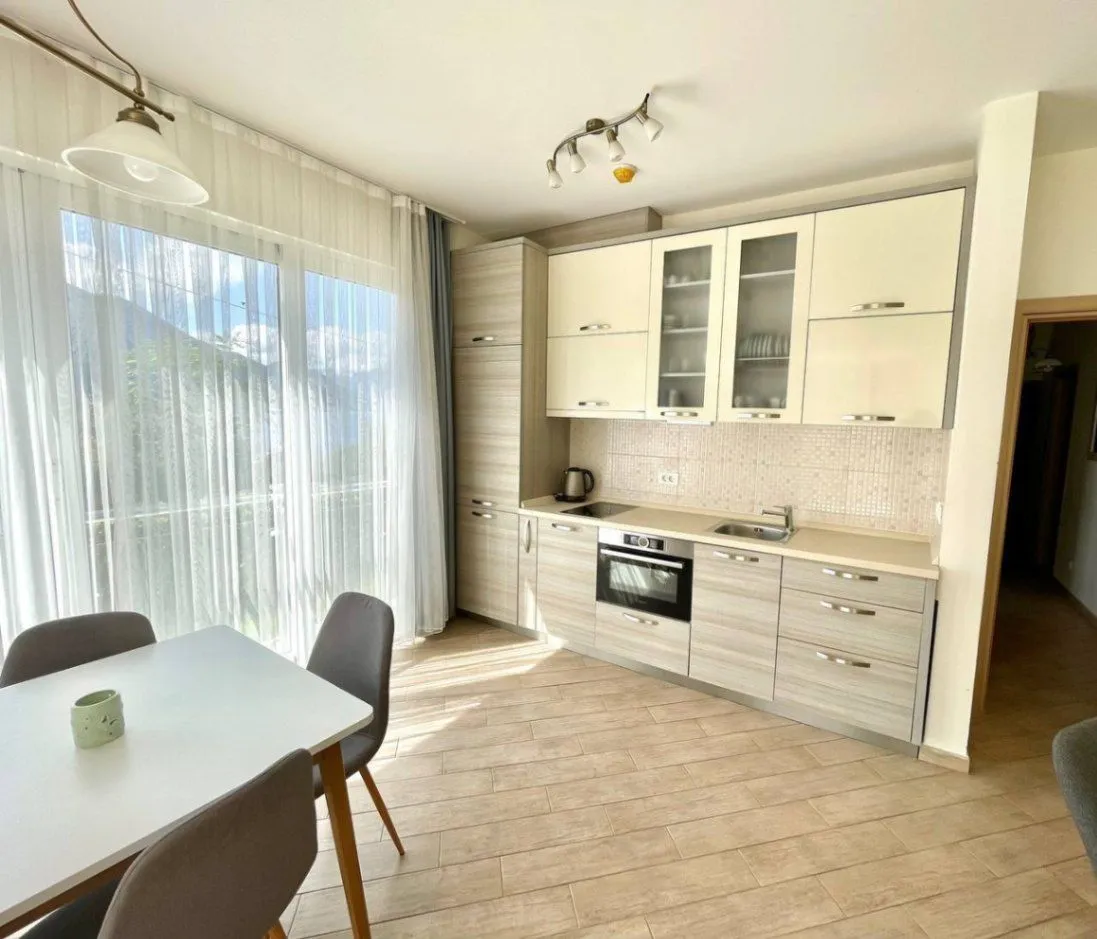 Prodaja, dvosoban stan, 69m², Sveti Stasije, Kotor