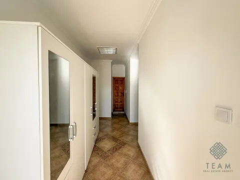 Izdavanje, kuća, 300m², Masline, Podgorica - image 8
