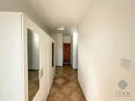 Izdavanje, kuća, 300m², Masline, Podgorica - image 8