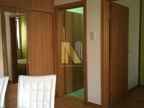 Rent, one bedroom apartment, 40m², Grbavica, Novi Sad Sve Podlokacije - image 6