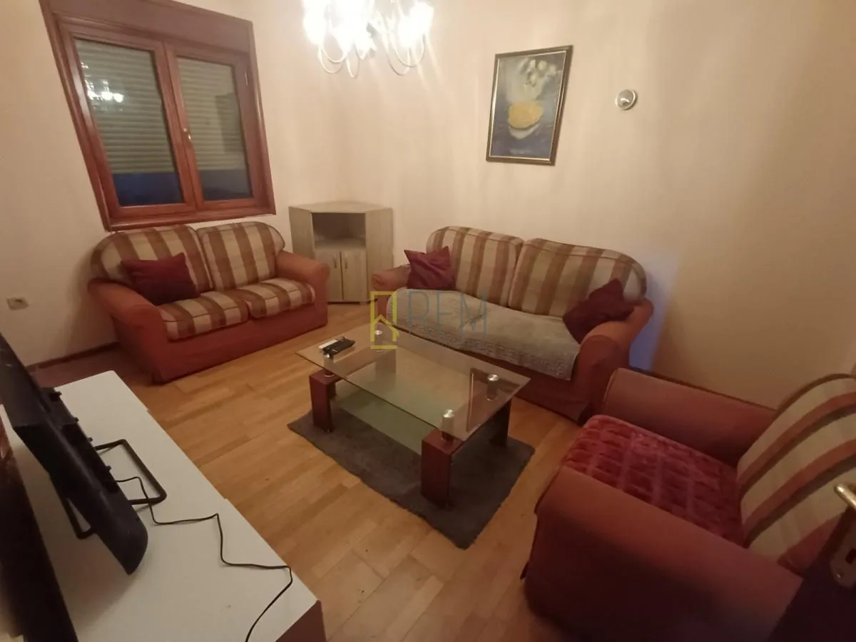 Prodaja, jednosoban stan, 38m², Pobrežje, Podgorica