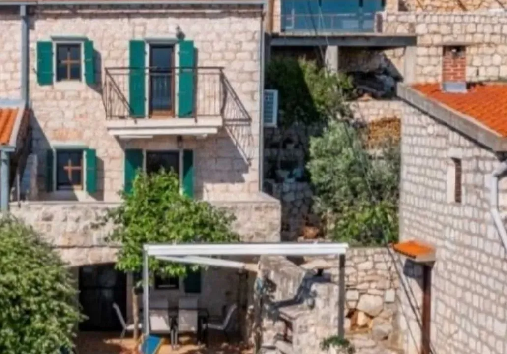 Sale, house, 115m², Reževići, Budva