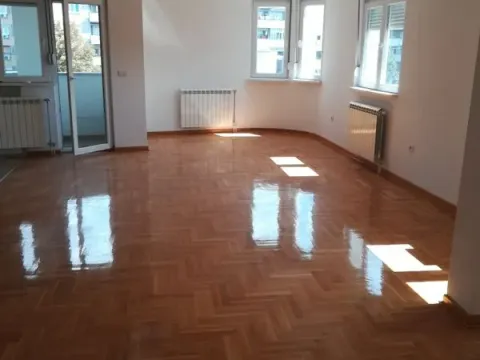 Sale, four bedroom apartment, 101m², Fon (Fon - Bilećka), Voždovac Sve Podlokacije