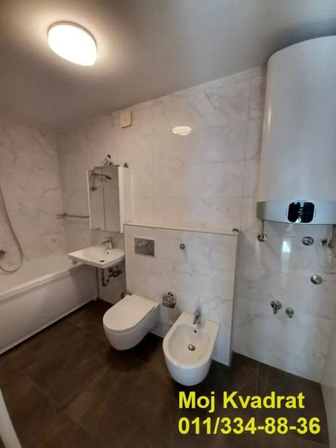 Rent, office space, 84m², Kalenić Pijaca, Vračar Sve Podlokacije