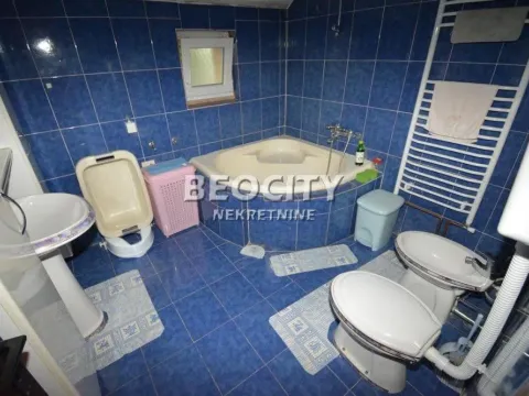 Prodaja, kuća, 450m², Vrčin, Grocka - image 12