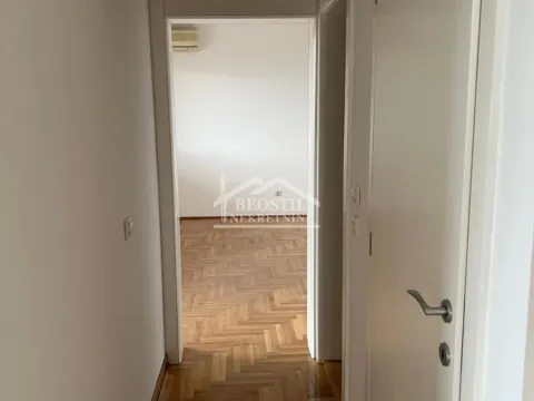 Sale, four bedroom apartment, 120m², Novi Beograd Blok 29, Novi Beograd Sve Podlokacije - image 6