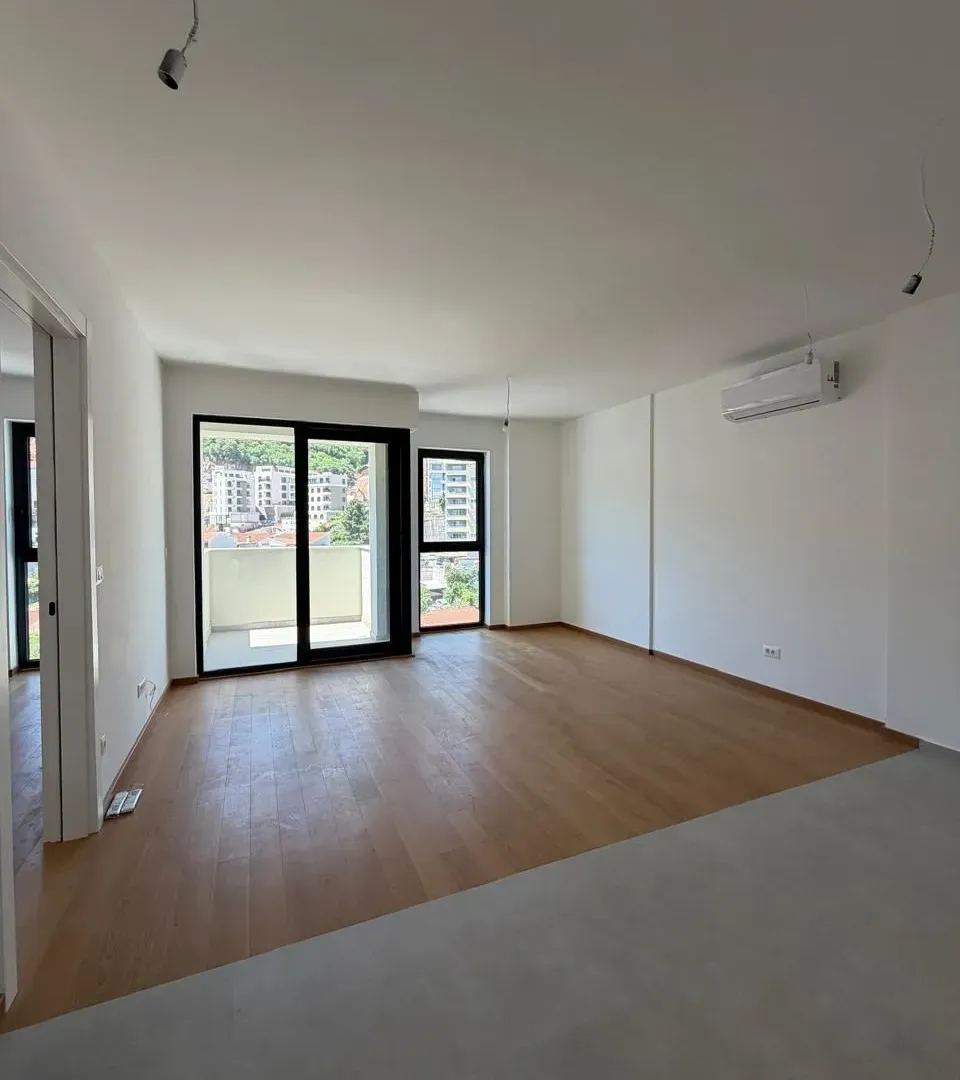 Sale, one bedroom apartment, 43m², Centar, Budva