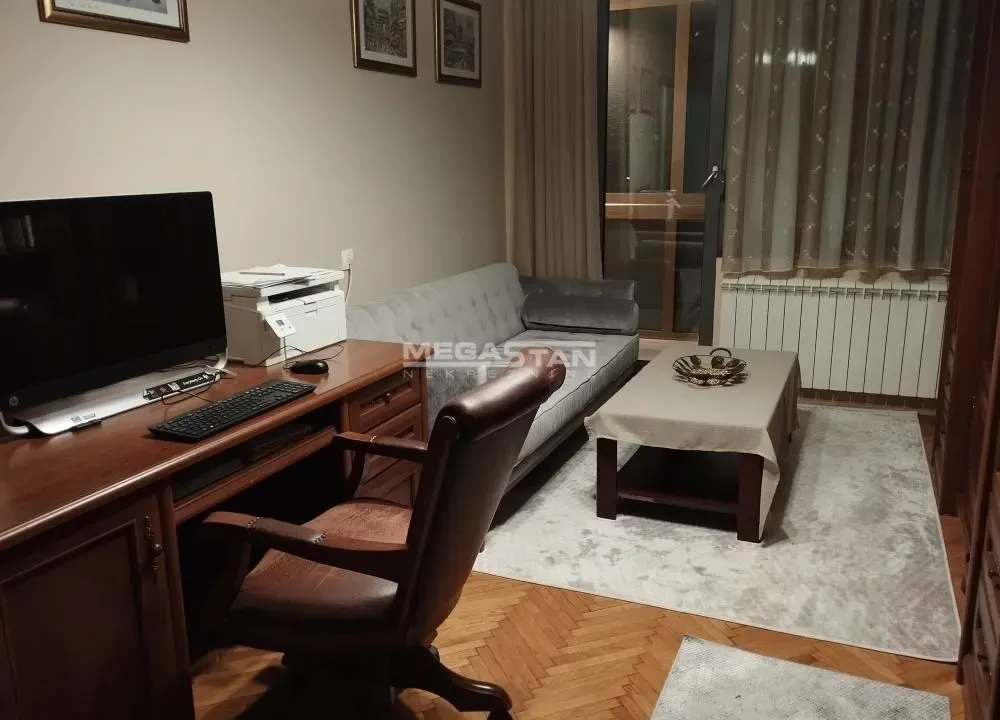 Sale, four bedroom apartment, 109m², Gradska Bolnica, Zvezdara Sve Podlokacije