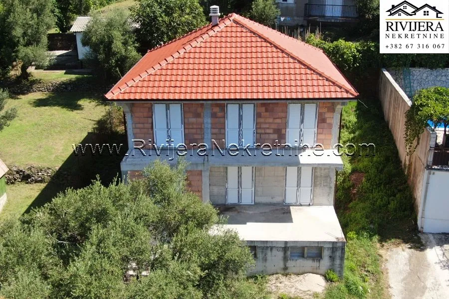 Sale, house, 183m², Podi, Herceg Novi