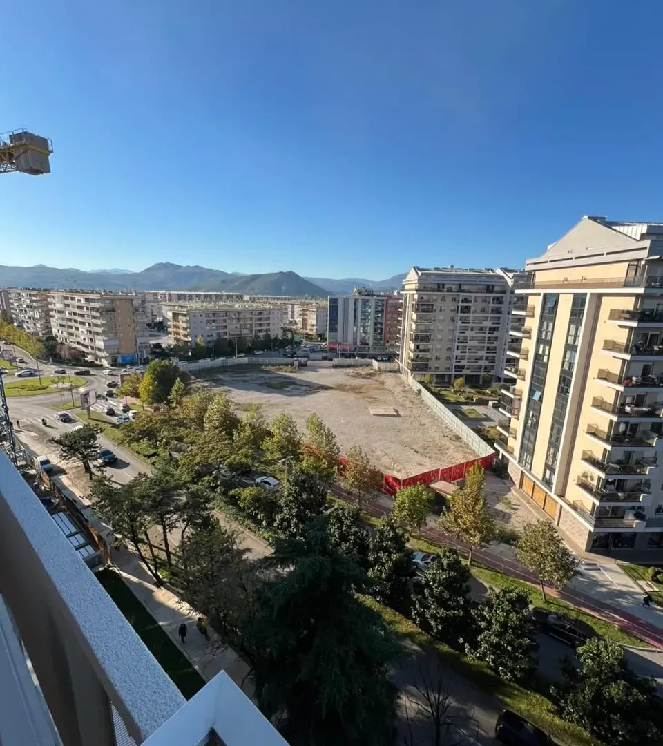 Izdavanje, dvosoban stan, 73m², Central Point, Podgorica