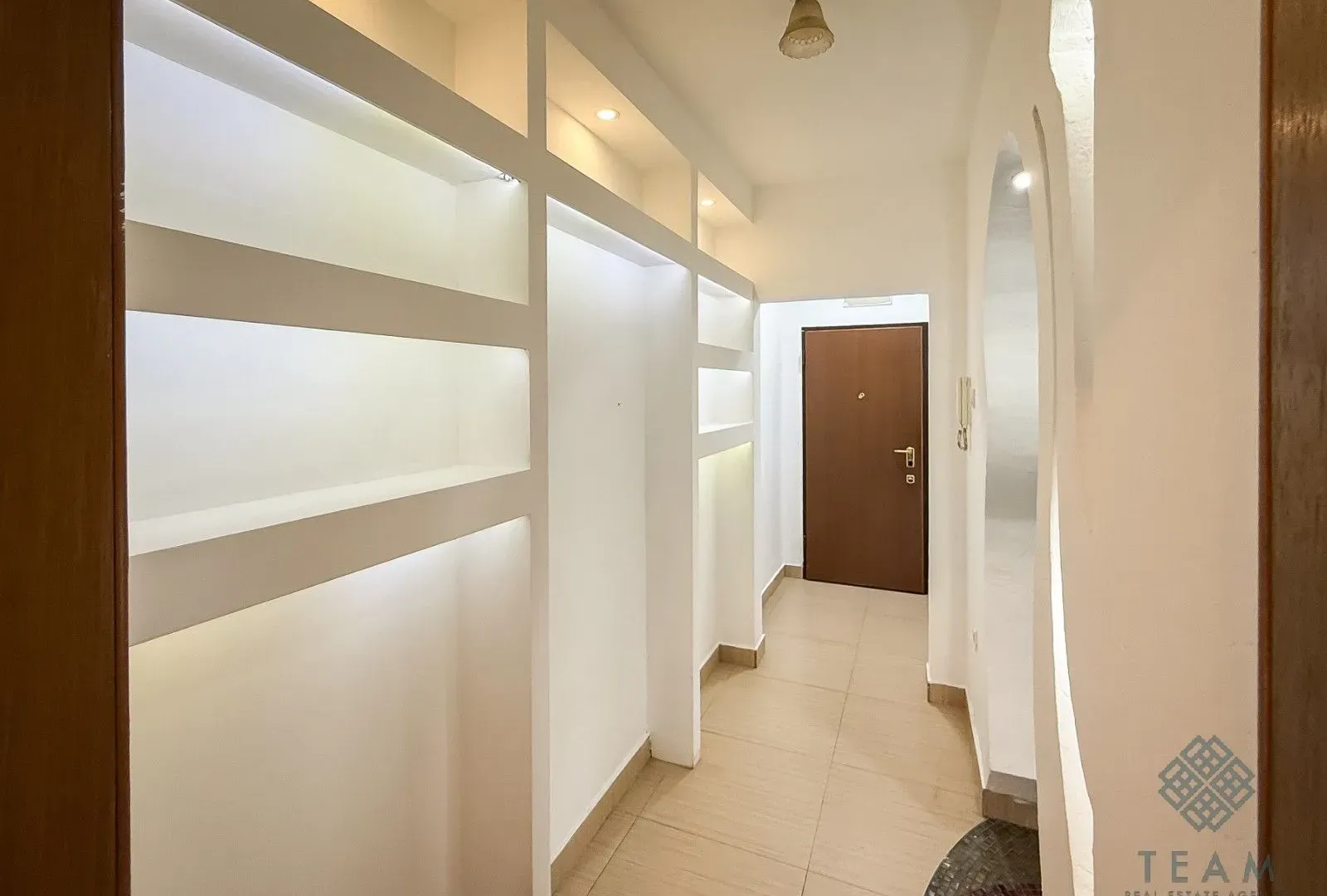 Rent, two bedroom apartment, 68m², Stari Aerodrom, Podgorica