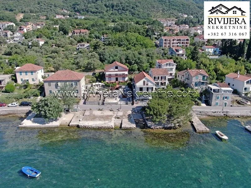 Prodaja, kuća, 250m², Baošići, Herceg Novi