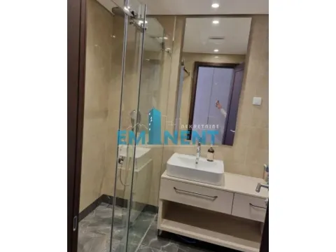 Izdavanje, trosoban stan, 85m², Savski Venac, Beograd - image 12