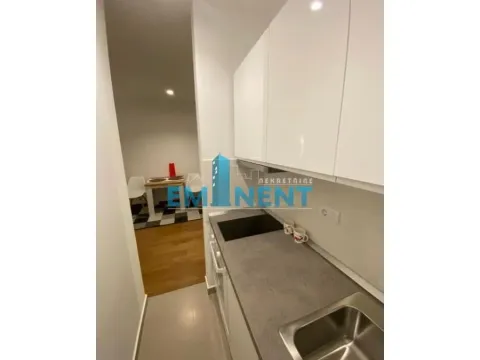 Rent, apartment, 35m², Južni Bulevar, Vračar Sve Podlokacije - image 2
