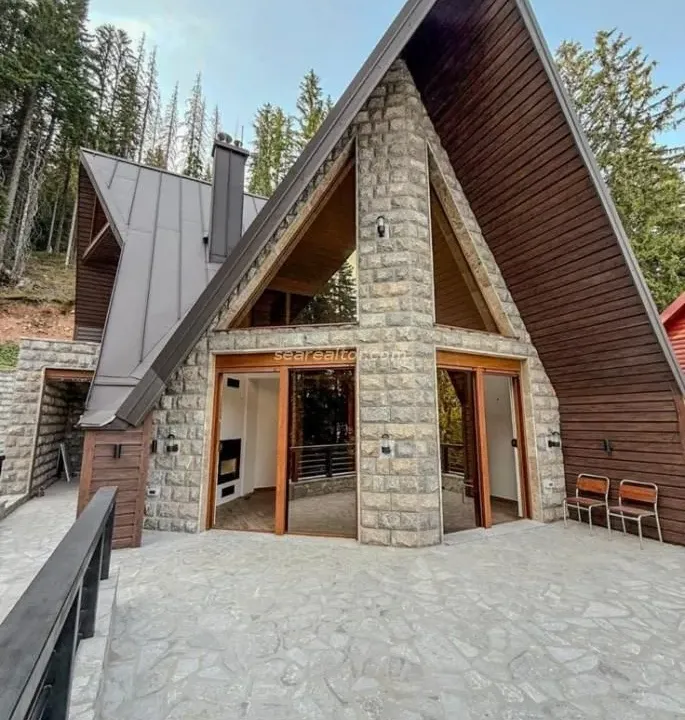 Prodaja, kuća, 160m², Žabljak, Crna Gora