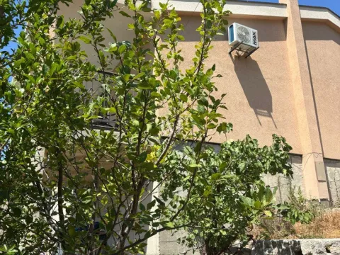 Izdavanje, kuća, 100m², Sutvara, Kotor - image 16