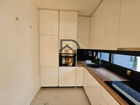 Izdavanje, stan, 100m², Dalmatinska ulica, Podgorica - image 3