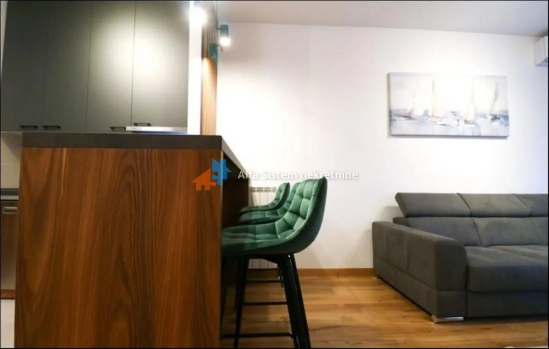 Izdavanje, stan, 45m², Fon (Fon - Bilećka), Voždovac Sve Podlokacije
