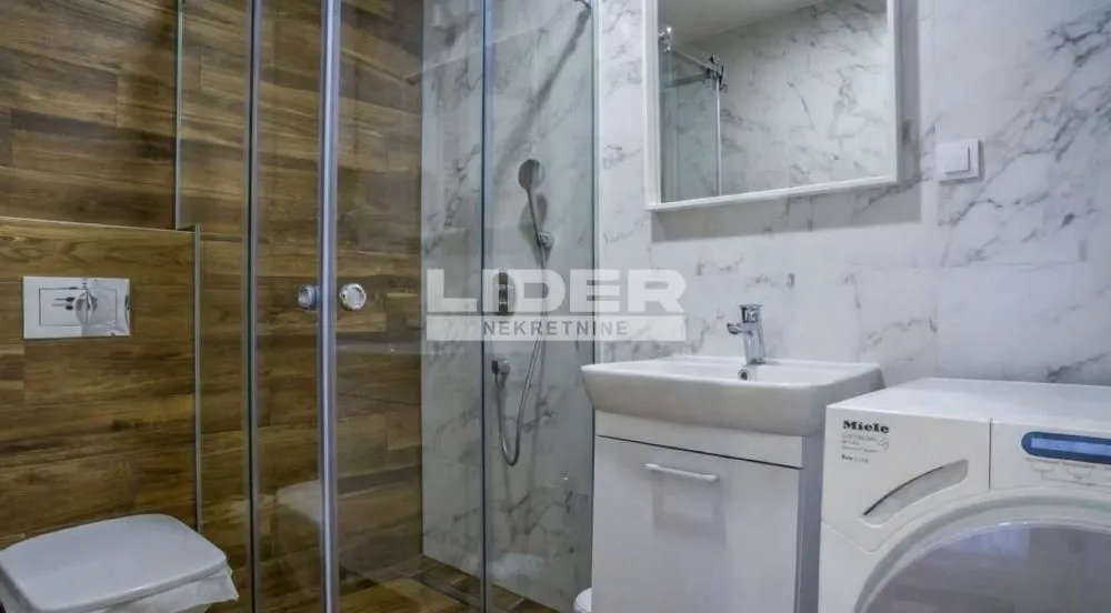 Rent, one bedroom apartment, 35m², Lekino Brdo, Voždovac Sve Podlokacije
