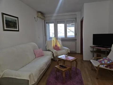 Rent, one bedroom apartment, 40m², Centar, Novi Sad - image 2
