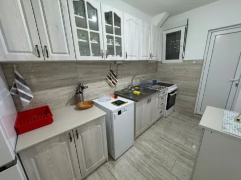 Rent, house, 100m², Dalmatinska ulica, Podgorica - image 4