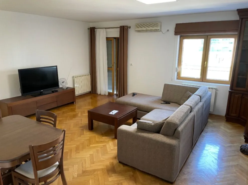 Rent, two bedroom apartment, 85m², Podgorica, Crna Gora