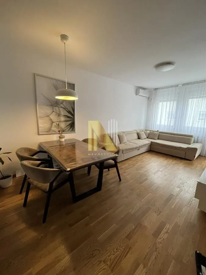 Prodaja, dvosoban stan, 62m², Rotkvarija, Novi Sad Sve Podlokacije