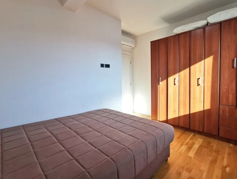Rent, apartment, 120m², Dalmatinska ulica, Podgorica