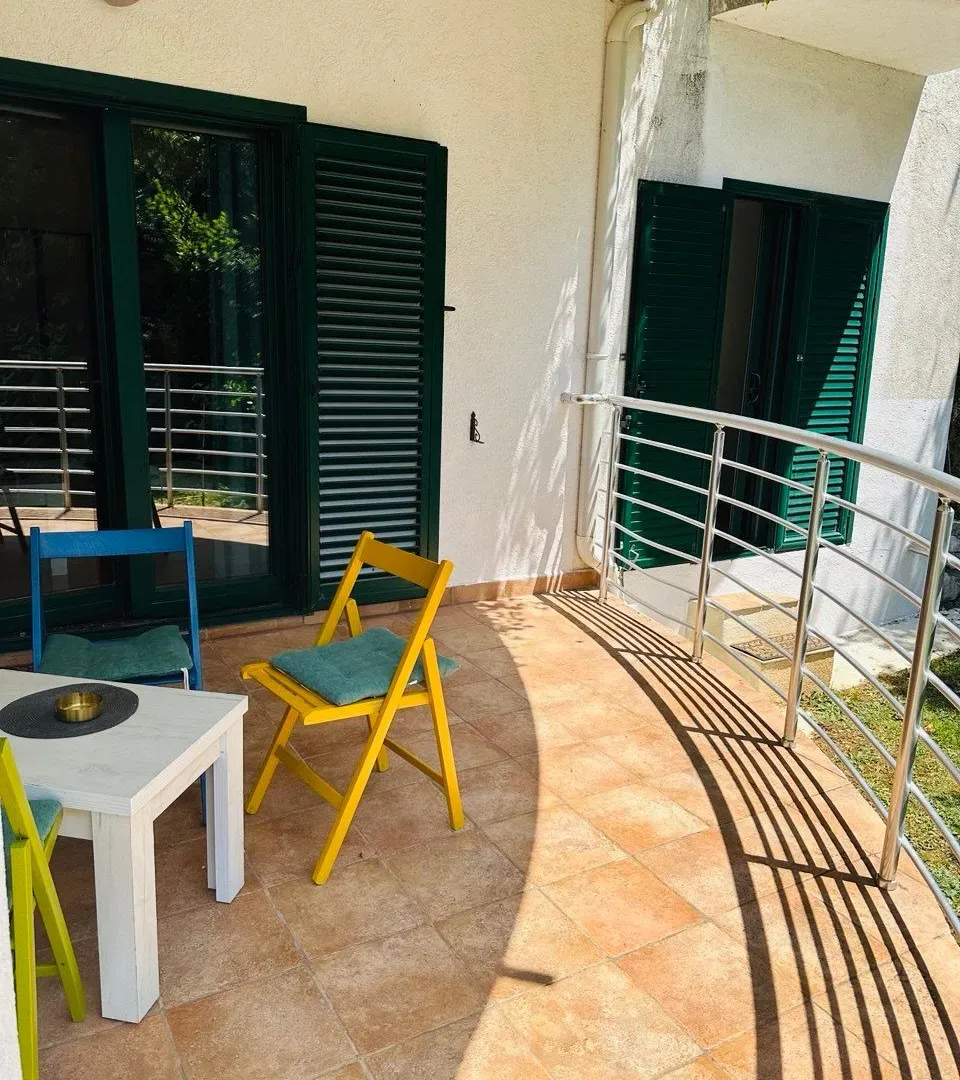 Prodaja, jednosoban stan, 65m², Risan, Kotor