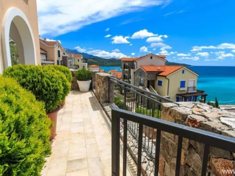 Prodaja, jednosoban stan, 55m², Tivat, Crna Gora - image 9